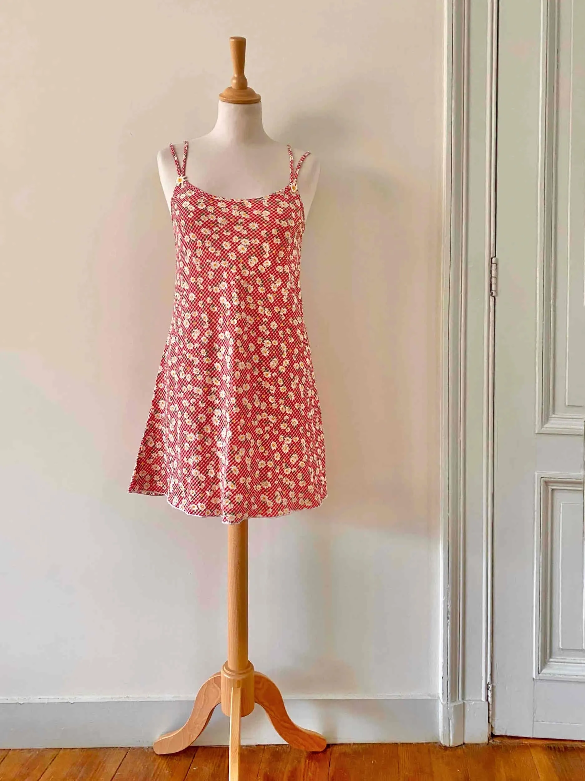 Robe en vichy et à fleurs